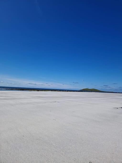 Loch An Eilean Pod Isle Of South Uist Villa Pollachara Dış mekan fotoğraf