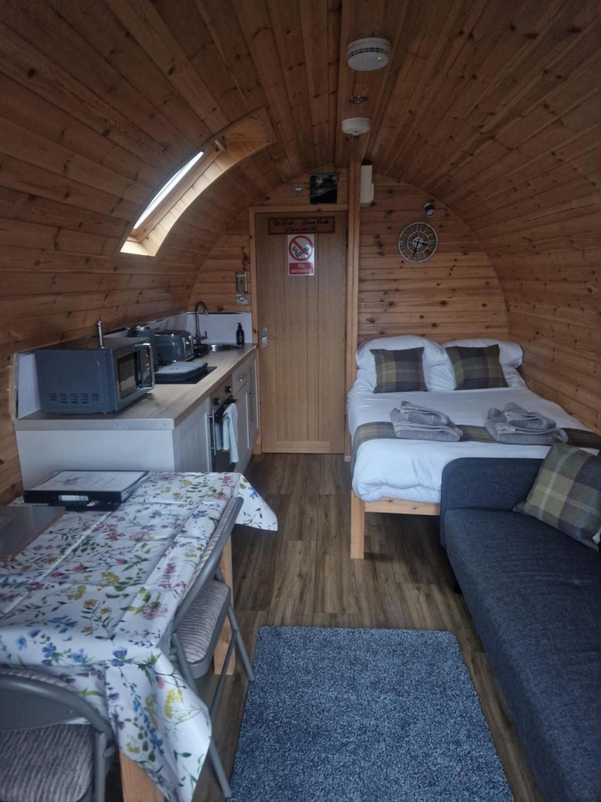 Loch An Eilean Pod Isle Of South Uist Villa Pollachara Dış mekan fotoğraf